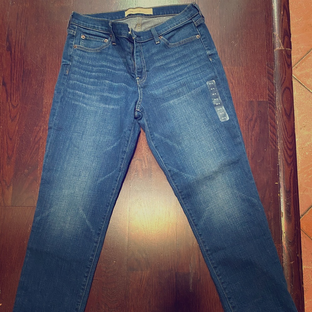 Women's GAP 1969 Real Straight Jeans Size 30 R